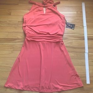 NWT VALERIE BERTINELLI  SUPER CUTE OR SUPER SEXY DRESS, APPROX 33” LONG